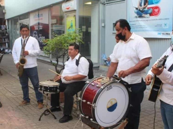 "Tardes del Edén" en el Centro Histórico de la ciudad "Tardes del Edén" en el Centro Histórico de la ciudad