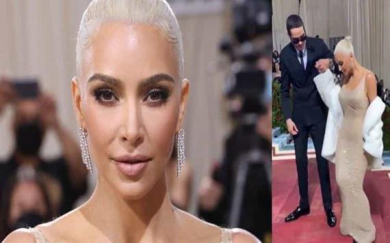 Kim Kardashian sin poder moverse con el ajustado vestido en homenaje a Marilyn Monroe en la MET Gala