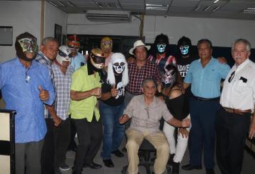 Leyendas de la lucha libre tabasqueña recibirán un reconocimiento a su trayectoria