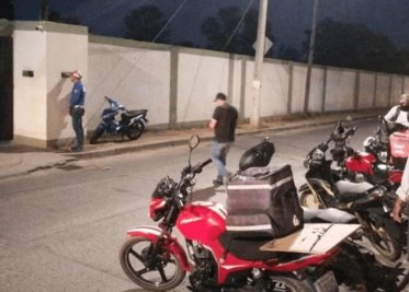 Mujer agrede con una botella a su vecino por no ir a comprar más cervezas en Mérida