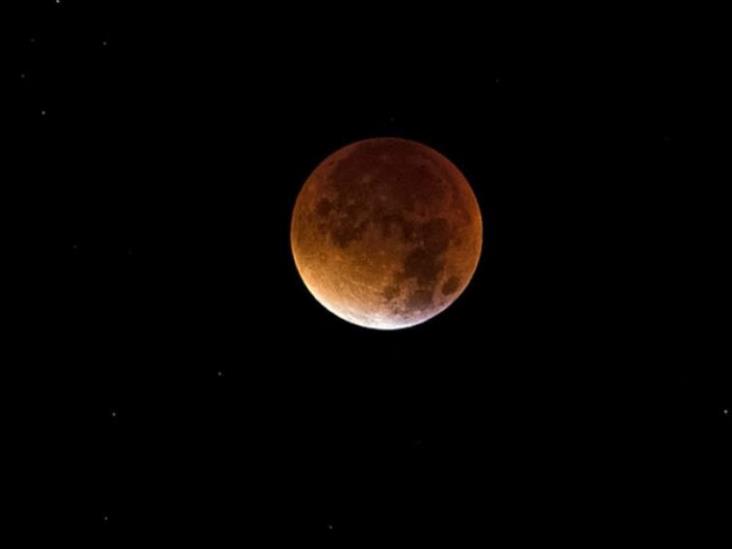 Eclipse lunar del 15 de mayo iniciará a las 20:30 horas Eclipse lunar del 15 de mayo iniciará a las 20:30 horas