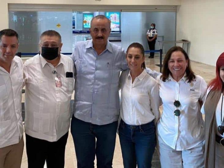 Gobernadores de diferentes estados arriban a tierras tabasqueñas para una visita a la refinería Olmeca Gobernadores de diferentes estados arriban a tierras tabasqueñas para una visita a la refinería Olmeca