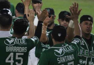 Olmecas gana el tercer juego de la serie, venciendo a los Piratas de Campeche
