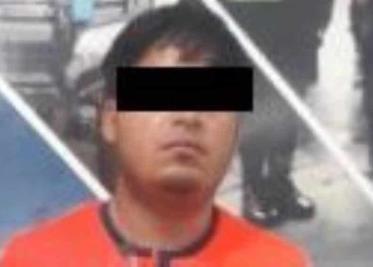 Estudiante de secundaria amenaza con un machete a su compañero en Morelos