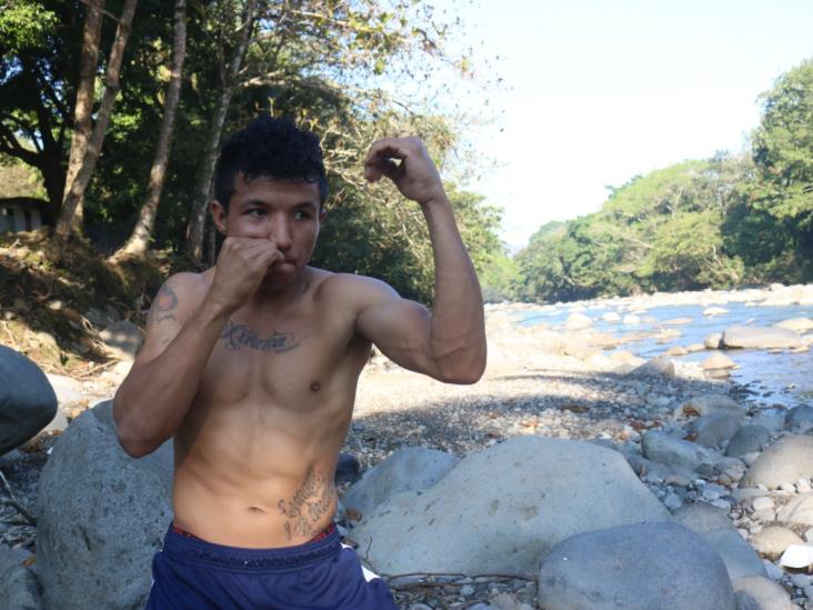 Luis "Kiko" Guzmán tendrá la oportunidad de ceñirse el cetro gallo ante el yucateco Javier "Caballito" Nic Luis "Kiko" Guzmán tendrá la oportunidad de ceñirse el cetro gallo ante el yucateco Javier "Caballito" Nic