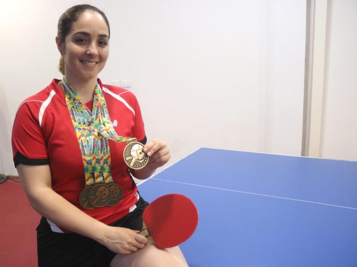 La campeona Centroamericana de tenis de mesa Yadira Silva, se encuentra muy contenta y motivada La campeona Centroamericana de tenis de mesa Yadira Silva, se encuentra muy contenta y motivada