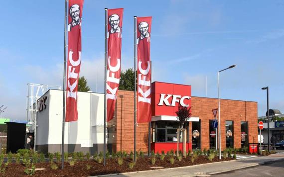 Empleado de KFC ayuda a rescatar a una mujer que estaba secuestrada en EU