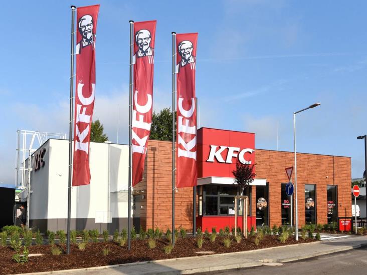 Empleado de KFC ayuda a rescatar a una mujer que estaba secuestrada en EU Empleado de KFC ayuda a rescatar a una mujer que estaba secuestrada en EU