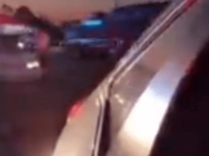 Denuncian asalto masivo a más 300 personas en Querétaro Denuncian asalto masivo a más 300 personas en Querétaro