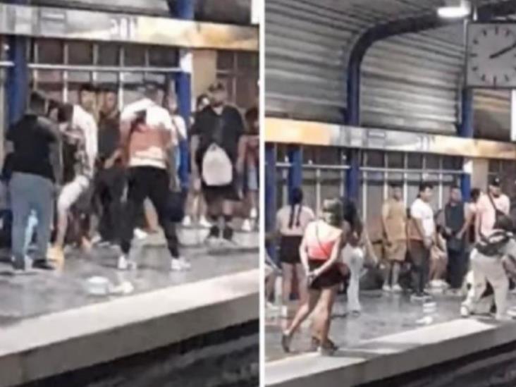 Jóvenes protagonizan pelea en estación del metro de Monterrey Jóvenes protagonizan pelea en estación del metro de Monterrey