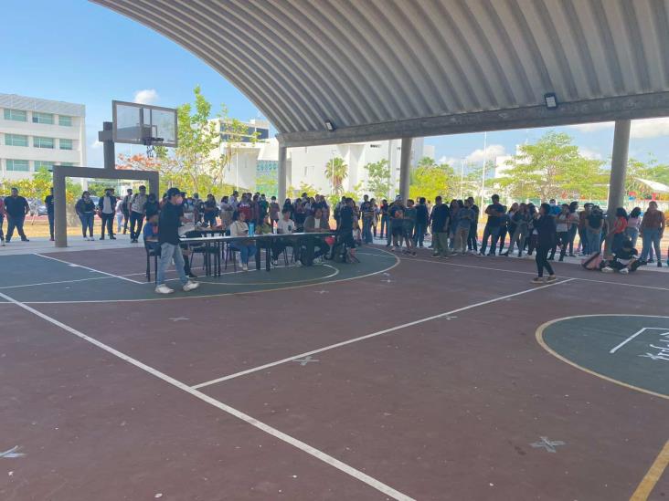 Festejo del día del estudiante en DACSYH división de UJAT Festejo del día del estudiante en DACSYH división de UJAT