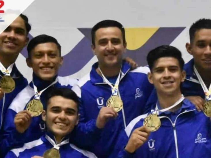 Los karatekas tabasqueños Erick González y Carlos Rodríguez lograron oro y plata en la Universiada Nacional 2022 Los karatekas tabasqueños Erick González y Carlos Rodríguez lograron oro y plata en la Universiada Nacional 2022