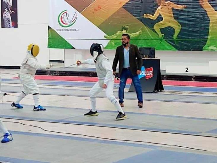 Una presea de plata y dos quintos lugares obtuvo la delegación tabasqueña de esgrima en el Campeonato Nacional 2022 Una presea de plata y dos quintos lugares obtuvo la delegación tabasqueña de esgrima en el Campeonato Nacional 2022