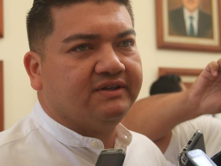 Cuestionan a senador de Morena si apoya candidatura de Adán Augusto a presidente Cuestionan a senador de Morena si apoya candidatura de Adán Augusto a presidente
