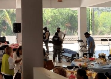 Automóvil y motocicleta se impactan en la Villahermosa-Teapa
