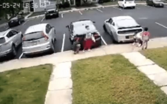 Video: niños quedan atrapados en un tiroteo en Virgina