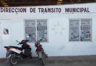 Mantiene tránsito municipal campaña preventiva de uso de casco y educación vial en Paraíso