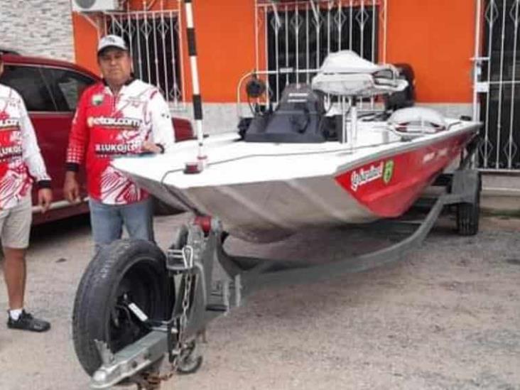40 equipos del país participaran en el VI Nacional de Pesca Deportiva del Robaloa celebrarse en Emiliano Zapata 40 equipos del país participaran en el VI Nacional de Pesca Deportiva del Robaloa celebrarse en Emiliano Zapata