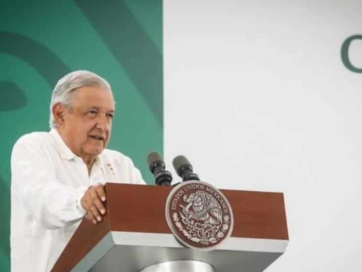 Grupos delictivos no controlan el país, asegura AMLO durante visita en Sinaloa Grupos delictivos no controlan el país, asegura AMLO durante visita en Sinaloa