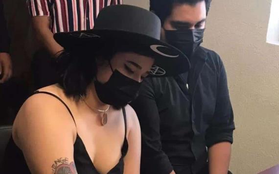 Pareja en Tamaulipas se viraliza por el "outfit" que usaron en su boda civil