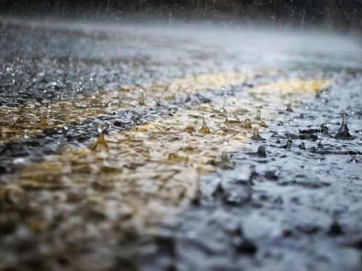 Lluvias podrán ocurrir en la tarde y noche acompañadas de actividad eléctrica Lluvias podrán ocurrir en la tarde y noche acompañadas de actividad eléctrica