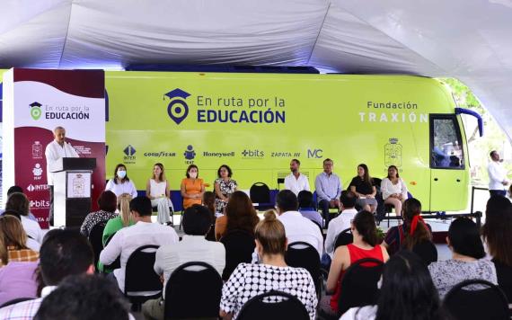 Gobernador de Tabasco preside el evento denominado En la ruta por la Educación