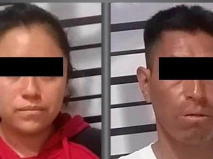 Ingresan al penal a padres de niña de 5 años por dejarla en un tinaco Ingresan al penal a padres de niña de 5 años por dejarla en un tinaco