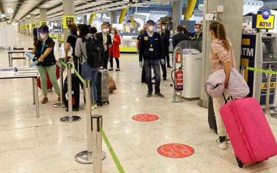 Los aeropuertos elevan sus ingresos gracias a más pasajeros y a la inflación