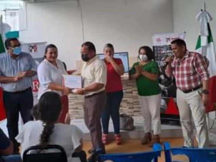 La Diputada Maritza Malleli, encabezó reunión de priistas jonutecos La Diputada Maritza Malleli, encabezó reunión de priistas jonutecos