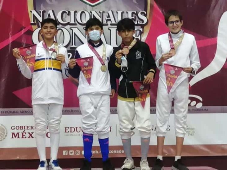 Esgrimista tabasqueño Rodrigo André Quiróz Ramírez logró bronce en los Juegos Nacionales CONADE 2022 Esgrimista tabasqueño Rodrigo André Quiróz Ramírez logró bronce en los Juegos Nacionales CONADE 2022