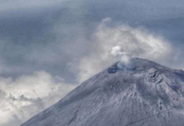 Piden rescate por alpinistas accidentados en la cima del Popocatépetl