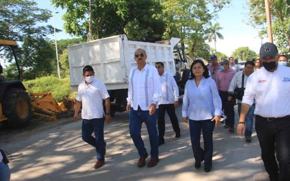 Supervisan trabajos de mantenimiento el gobernador Carlos Manuel Merino Campos y la alcaldesa Yolanda Osuna Huerta
