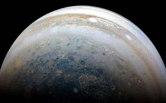 Júpiter devoró a planetas más pequeños de su alrededor durante su formación, según estudio