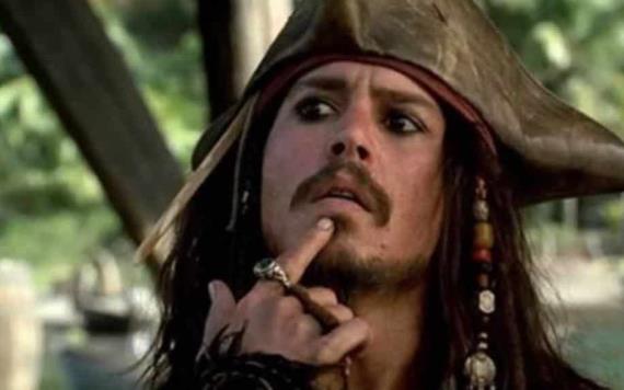 Representante de Johnny Depp niega regreso a Piratas del Caribe