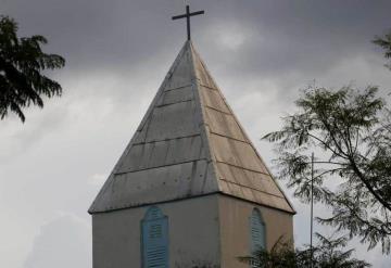 Predicadores se aislaron siete meses en sótano de iglesia, por la segunda venida de Jesús