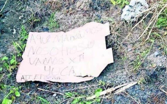 Cadáver colgado y embolsado cae sobre autopista Cárdenas a Coatzacoalcos, dejan narcomensaje