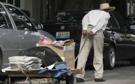 Proponen 4 años de cárcel y multas para quien explote a los adultos mayores