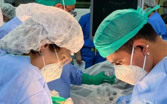 Realizan la primera cirugía intrauterina a mujer embarazada y feto en Guanajuato