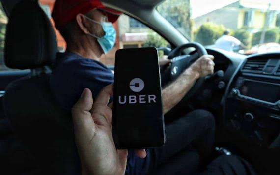 Uber es acusada de violar leyes y evasión fiscal en varios países