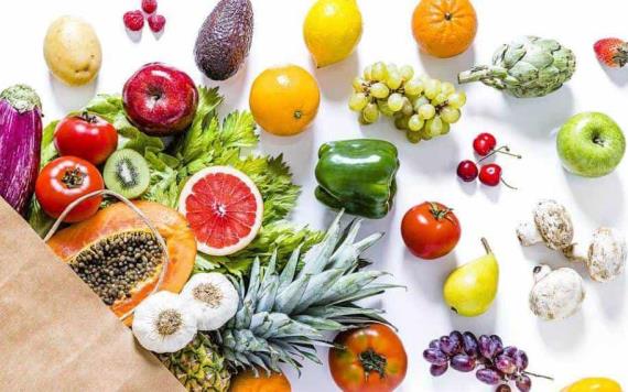Las personas que comen fruta tienen un mayor bienestar mental y menos síntomas de depresión, según estudio