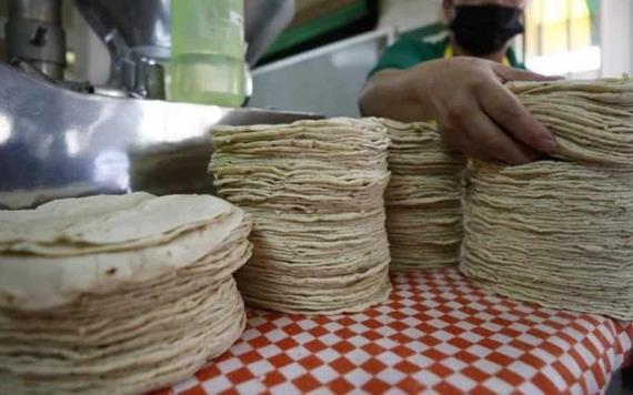 En puerta incremento del kilogramo de tortillas de fábrica