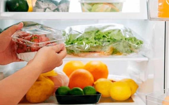 ¿Qué frutas y verduras no debes guardar en el refrigerador?
