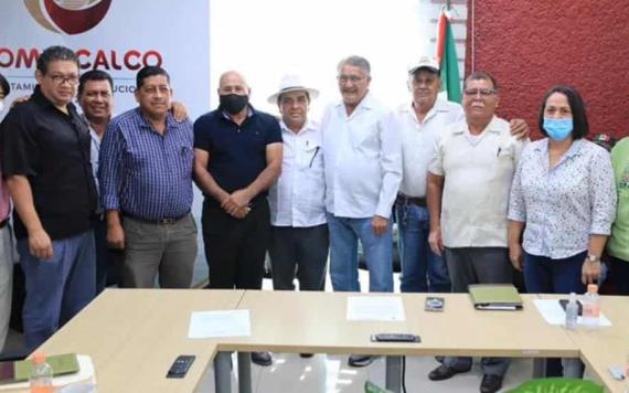 Alcalde de Comalcalco se reúne con el comité organizador del Vigésimo Séptimo Congreso Regional de AA