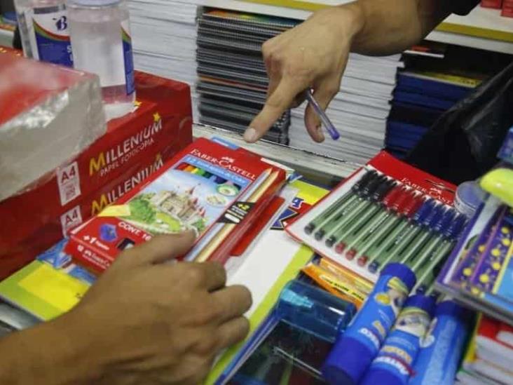 Se espera una derrama de 80 millones de pesos en el sector comercial de útiles escolares Se espera una derrama de 80 millones de pesos en el sector comercial de útiles escolares