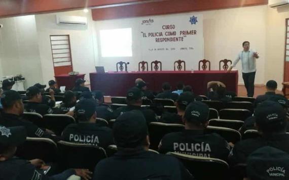 Reciben curso de profesionalización cuerpo policiaco en Jonuta