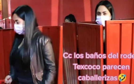 Así son los baños del Rodeo Texcoco: Tiktoker baila al salir del sanitario