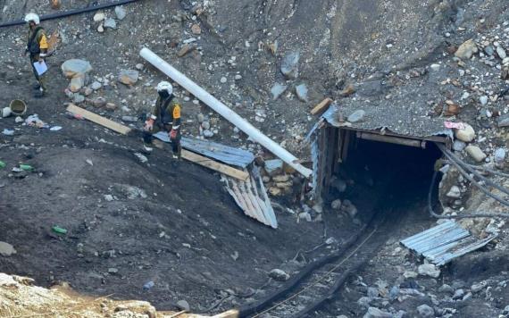 AMLO: familiares de 10 mineros aceptaron rescate a ´cielo abierto´
