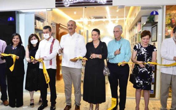 Con la presencia de los gobernadores, intelectuales, políticos, artistas  se lleva a cabo la inauguración de la librería  gabolibros.