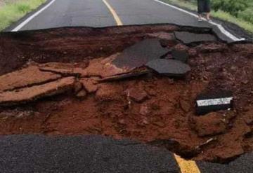 Tormenta tropical ´Javier´ provoca deslaves e inundaciones en Baja California Sur