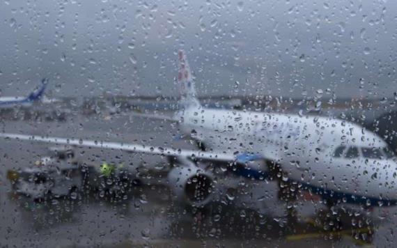 Aerolíneas suspenden vuelos hacia zonas turísticas por huracán ´Kay´